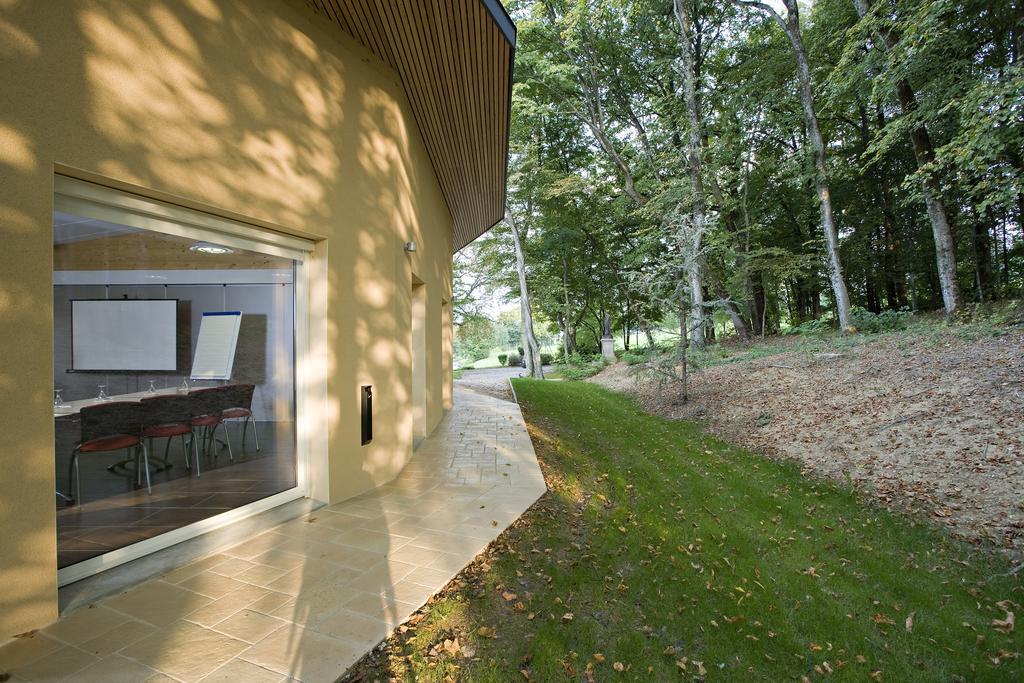 Logis Hotel Parenthese, Restaurant & Spa Chille Kültér fotó