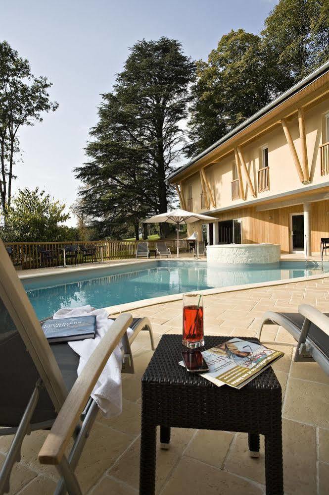 Logis Hotel Parenthese, Restaurant & Spa Chille Kültér fotó